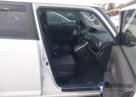 2015 Scion Xb z USA, uszkodzony, nr VIN JTLZE4FE4FJ076332